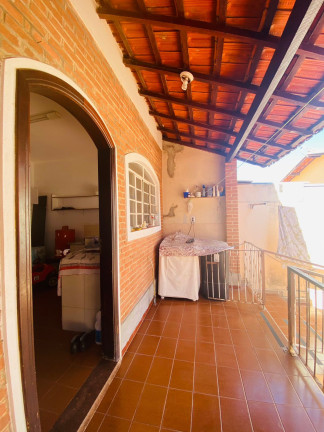 Imagem Casa com 3 Quartos à Venda, 300 m² em Centro - Tatuí Imagem Casa com 3 Quartos à Venda, 300 m² em Centro - Tatuí