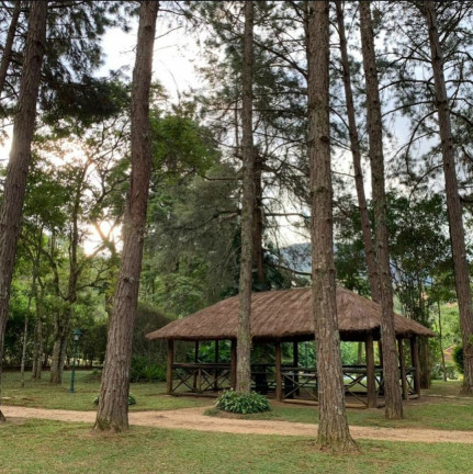 Imagem Casa com 4 Quartos à Venda, 410 m² em Parque Do Imbui - Teresópolis Imagem Casa com 4 Quartos à Venda, 410 m² em Parque Do Imbui - Teresópolis