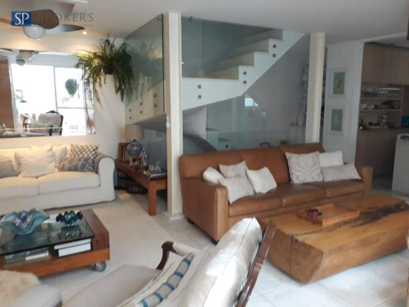Imagem Casa com 3 Quartos à Venda, 240 m² em Vila Andrade - São Paulo Imagem Casa com 3 Quartos à Venda, 240 m² em Vila Andrade - São Paulo