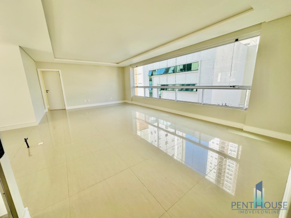 Imagem Apartamento com 3 Quartos à Venda, 251 m² em Centro - Balneário Camboriú Imagem Apartamento com 3 Quartos à Venda, 251 m² em Centro - Balneário Camboriú