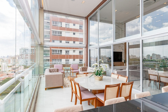 Imóvel com 4 Quartos à Venda, 316 m² em Vila Mariana - São Paulo