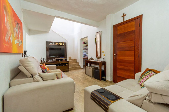 Imagem Casa com 4 Quartos à Venda, 165 m² em Igara - Canoas Imagem Casa com 4 Quartos à Venda, 165 m² em Igara - Canoas