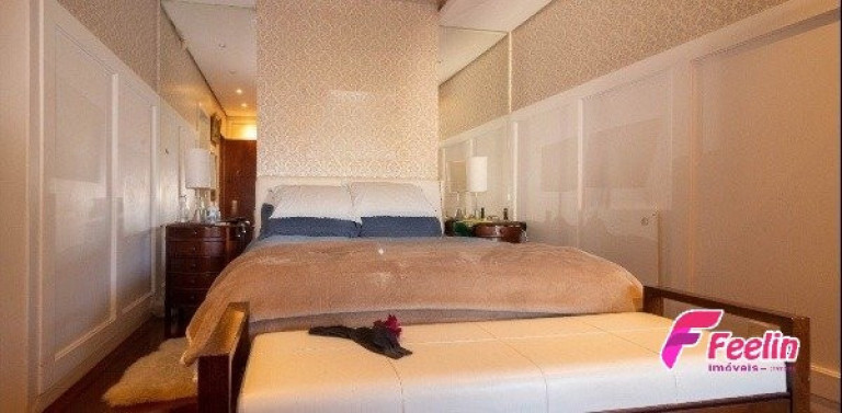 Imagem Casa com 5 Quartos à Venda, 270 m² em Carvoeira - Florianópolis Imagem Casa com 5 Quartos à Venda, 270 m² em Carvoeira - Florianópolis
