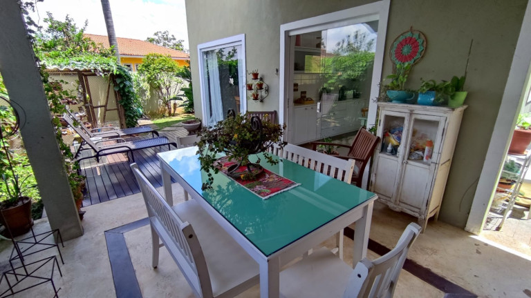 Imagem Casa com 4 Quartos à Venda, 230 m² em Chácara Das Paineiras - Carapicuíba Imagem Casa com 4 Quartos à Venda, 230 m² em Chácara Das Paineiras - Carapicuíba