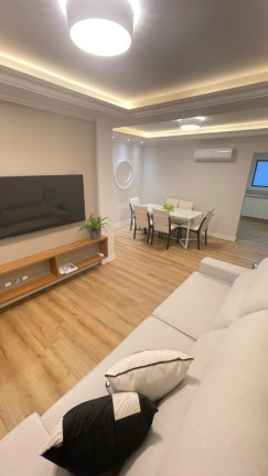 Imagem Apartamento com 3 Quartos à Venda, 115 m² em Centro - Balneário Camboriú Imagem Apartamento com 3 Quartos à Venda, 115 m² em Centro - Balneário Camboriú