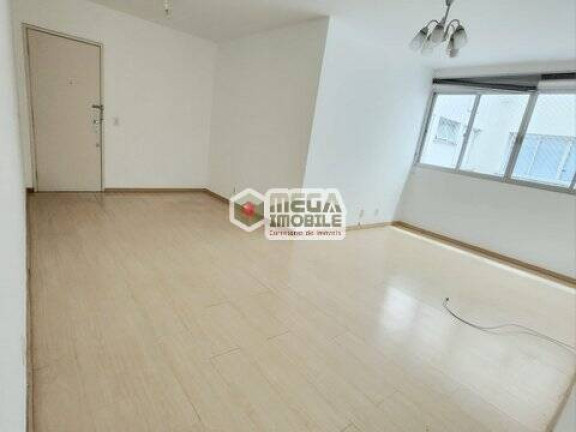 Imagem Apartamento com 2 Quartos à Venda, 69 m² em Centro - Florianópolis Imagem Apartamento com 2 Quartos à Venda, 69 m² em Centro - Florianópolis