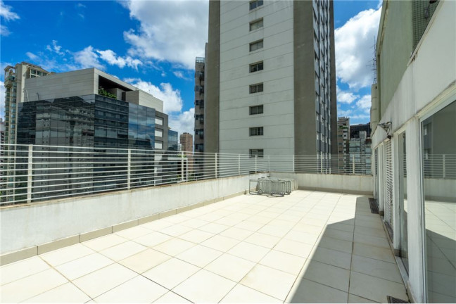 Imagem Apartamento com 3 Quartos à Venda, 130 m² em Itaim Bibi - São Paulo