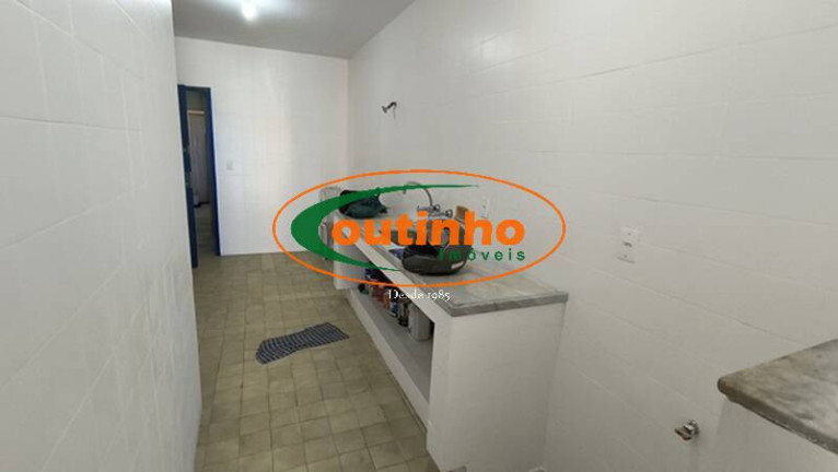 Imagem Apartamento com 5 Quartos à Venda, 240 m² em Tijuca - Rio De Janeiro Imagem Apartamento com 5 Quartos à Venda, 240 m² em Tijuca - Rio De Janeiro