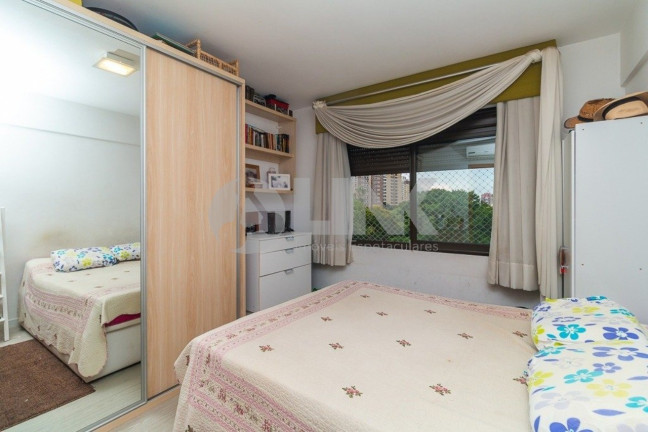 Imagem Apartamento com 2 Quartos à Venda, 68 m² em Menino Deus - Porto Alegre