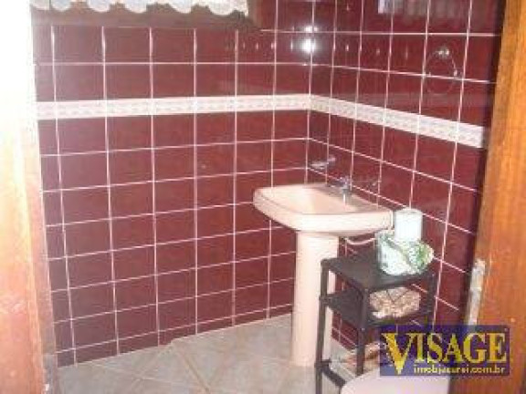 Imagem Sobrado com 4 Quartos à Venda,  em Cid. Jardim - Jacareí