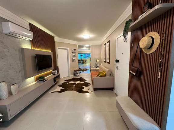 Imagem Apartamento com 3 Quartos à Venda, 119 m² em Centro - Balneário Camboriú Imagem Apartamento com 3 Quartos à Venda, 119 m² em Centro - Balneário Camboriú