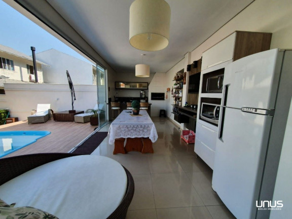 Imagem Casa com 3 Quartos à Venda, 180 m² em Sertão Do Maruim - São José Imagem Casa com 3 Quartos à Venda, 180 m² em Sertão Do Maruim - São José