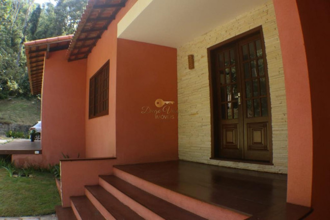Imagem Casa com 3 Quartos à Venda, 270 m² em Quebra Frascos - Teresópolis Imagem Casa com 3 Quartos à Venda, 270 m² em Quebra Frascos - Teresópolis