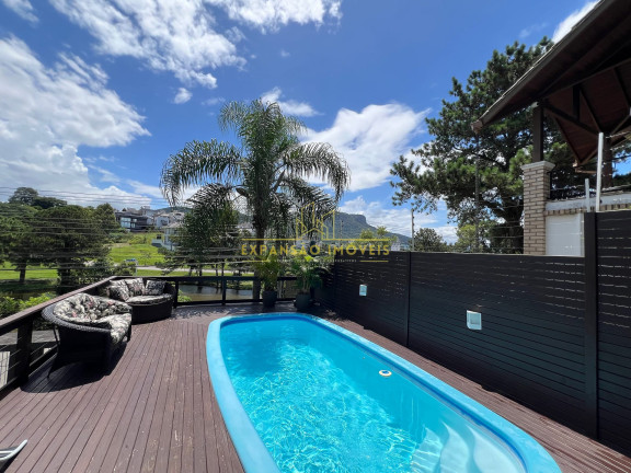 Imagem Casa com 3 Quartos à Venda, 248 m² em Pedra Branca - Palhoça Imagem Casa com 3 Quartos à Venda, 248 m² em Pedra Branca - Palhoça
