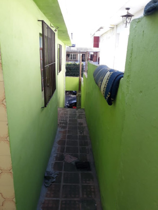 Imagem Casa com 2 Quartos à Venda,  em Jardim Santo Estevao - Carapicuíba