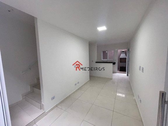 Imagem Casa com 2 Quartos à Venda, 55 m² em Maracanã - Praia Grande Imagem Casa com 2 Quartos à Venda, 55 m² em Maracanã - Praia Grande
