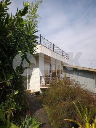 Imagem Casa com 6 Quartos à Venda, 574 m² em Menino Deus - Porto Alegre Imagem Casa com 6 Quartos à Venda, 574 m² em Menino Deus - Porto Alegre