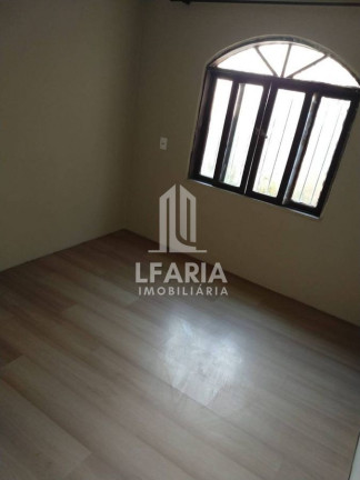 Imagem Casa com 2 Quartos à Venda, em Adhemar Garcia - Joinville Imagem Casa com 2 Quartos à Venda, em Adhemar Garcia - Joinville