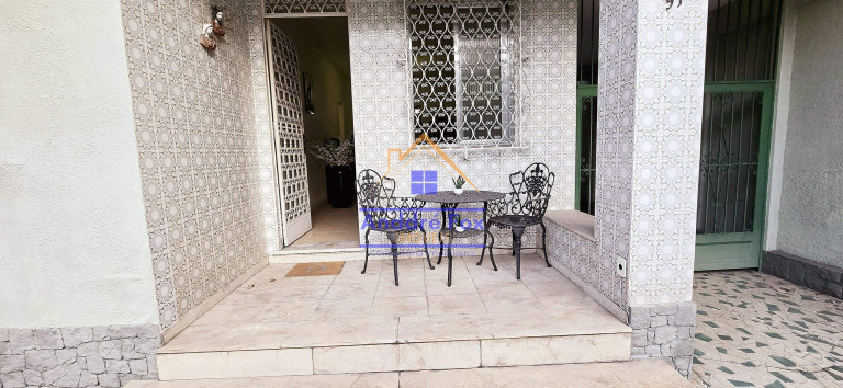 Imagem Casa com 3 Quartos à Venda, 185 m² em Grajaú - Rio De Janeiro Imagem Casa com 3 Quartos à Venda, 185 m² em Grajaú - Rio De Janeiro