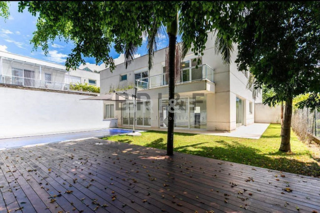 Imagem Casa com 4 Quartos à Venda, 540 m² em Brooklin - São Paulo Imagem Casa com 4 Quartos à Venda, 540 m² em Brooklin - São Paulo