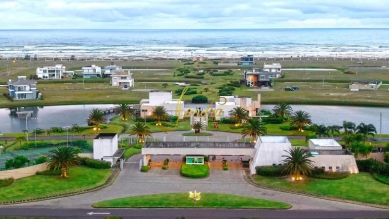 Imagem Terreno à Venda, 450 m² em Capao Novo Posto 9 Village - Capão Da Canoa Imagem Terreno à Venda, 450 m² em Capao Novo Posto 9 Village - Capão Da Canoa