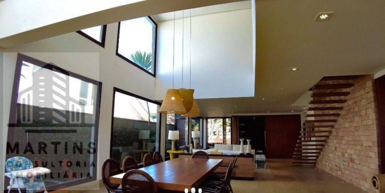 Imagem Casa com 7 Quartos à Venda, em Riviera - Bertioga Imagem Casa com 7 Quartos à Venda, em Riviera - Bertioga