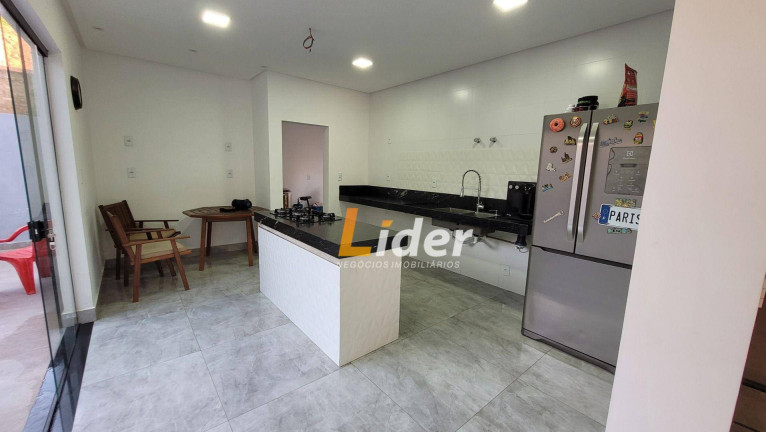 Imagem Casa com 4 Quartos à Venda, 300 m² em Nova Gramado - Juiz De Fora
