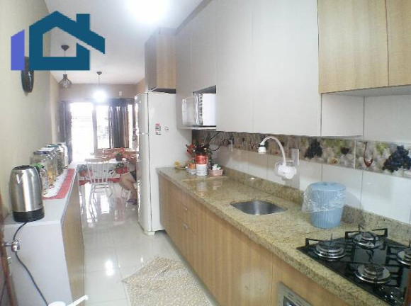 Imagem Casa com 2 Quartos à Venda, 55 m² em Parque Da Matriz - Cachoeirinha