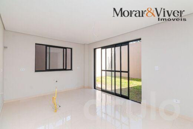 Imagem Casa com 3 Quartos à Venda, 167 m² em Pinheirinho - Curitiba Imagem Casa com 3 Quartos à Venda, 167 m² em Pinheirinho - Curitiba