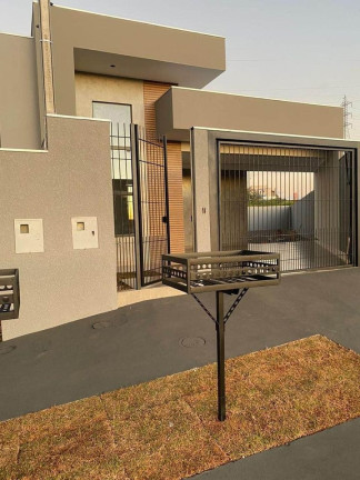 Casa com 3 Quartos à Venda, 99 m² em Jardim Rebouças - Maringa