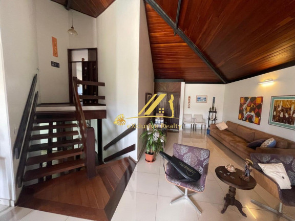 Imagem Imóvel com 4 Quartos à Venda, 350 m² em Candeal - Salvador Imagem Imóvel com 4 Quartos à Venda, 350 m² em Candeal - Salvador