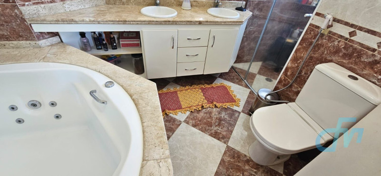 Imagem Casa com 4 Quartos à Venda, 330 m² em Parque Residencial Itapeti - Mogi Das Cruzes Imagem Casa com 4 Quartos à Venda, 330 m² em Parque Residencial Itapeti - Mogi Das Cruzes