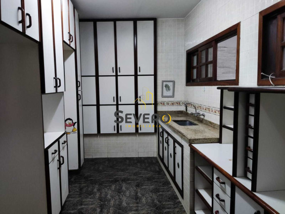 Imagem Casa com 4 Quartos à Venda, 500 m² em Centro - São Gonçalo