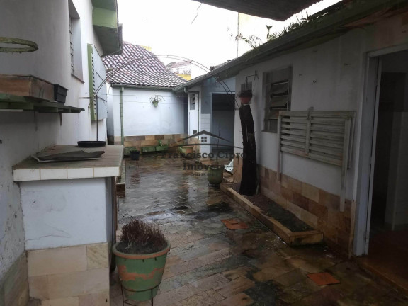 Imagem Casa com 3 Quartos à Venda, 300 m² em Centro - Lorena Imagem Casa com 3 Quartos à Venda, 300 m² em Centro - Lorena