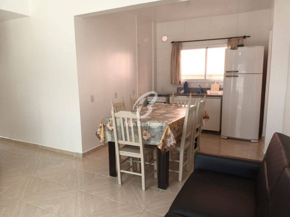 Imagem Apartamento com 3 Quartos para Temporada, em Mariscal - Bombinhas Imagem Apartamento com 3 Quartos para Temporada, em Mariscal - Bombinhas