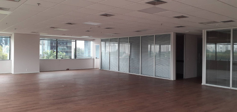 Imagem Sala Comercial para Alugar, 589 m² em Cidade Monções - São Paulo