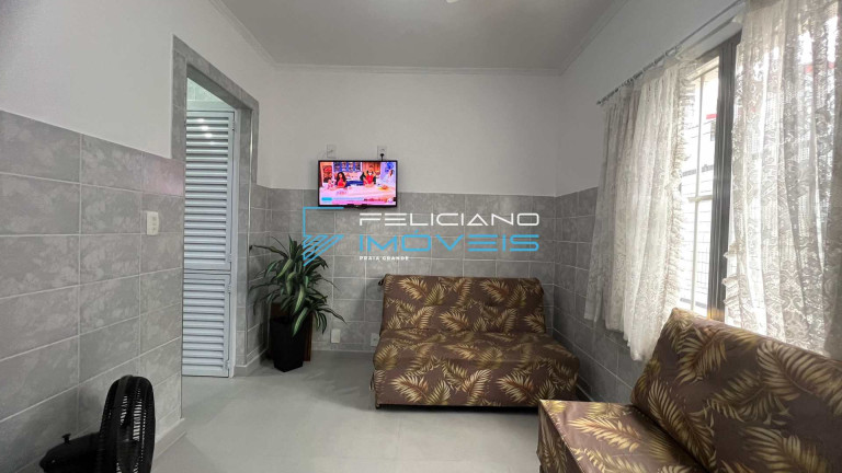 Kitnet com 1 Quarto à Venda, 28 m² em Guilhermina - Praia Grande
