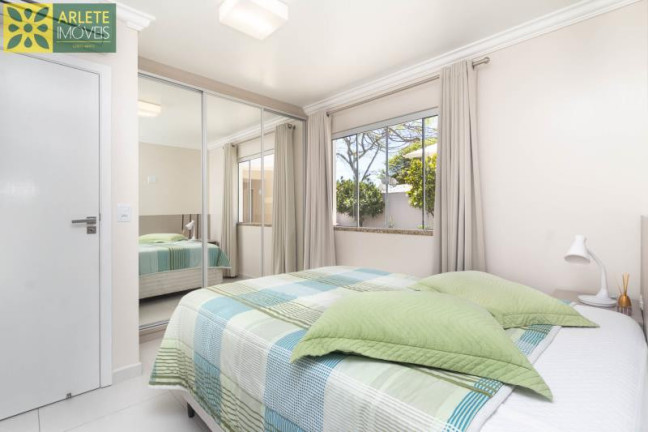 Imagem Casa com 3 Quartos para Alugar ou Temporada, 100 m² em Centro - Bombinhas Imagem Casa com 3 Quartos para Alugar ou Temporada, 100 m² em Centro - Bombinhas