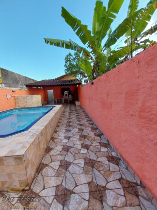 Imagem Casa com 2 Quartos para Alugar,  em 32 - Mongágua 