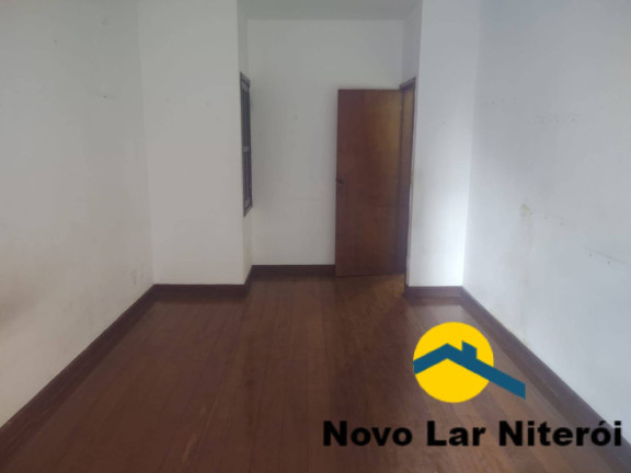 Imagem Casa com 3 Quartos à Venda, 250 m² em Centro - São Gonçalo Imagem Casa com 3 Quartos à Venda, 250 m² em Centro - São Gonçalo