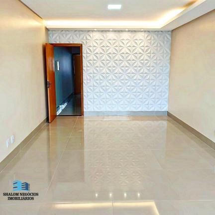 Imagem Casa com 4 Quartos à Venda, 215 m² em Jd Planalto - Goiânia Imagem Casa com 4 Quartos à Venda, 215 m² em Jd Planalto - Goiânia