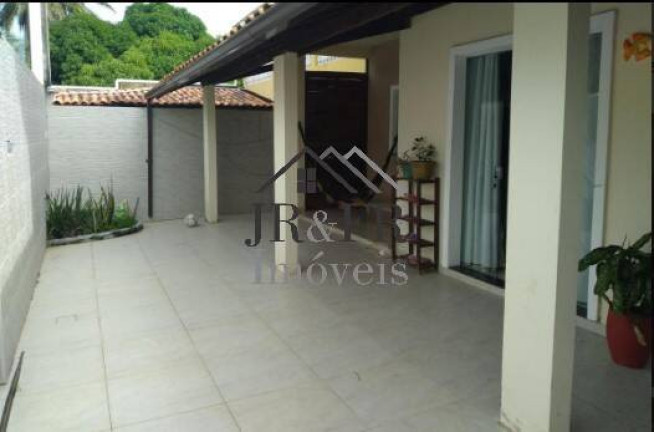 Casa com 3 Quartos à Venda, 220 m² em Arembepe (abrantes) - Camaçari