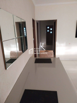Imagem Casa com 3 Quartos à Venda, 300 m² em Santana - São José Dos Campos Imagem Casa com 3 Quartos à Venda, 300 m² em Santana - São José Dos Campos
