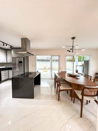 Imagem Sobrado com 4 Quartos à Venda, 340 m² em Massaguaçu - Caraguatatuba