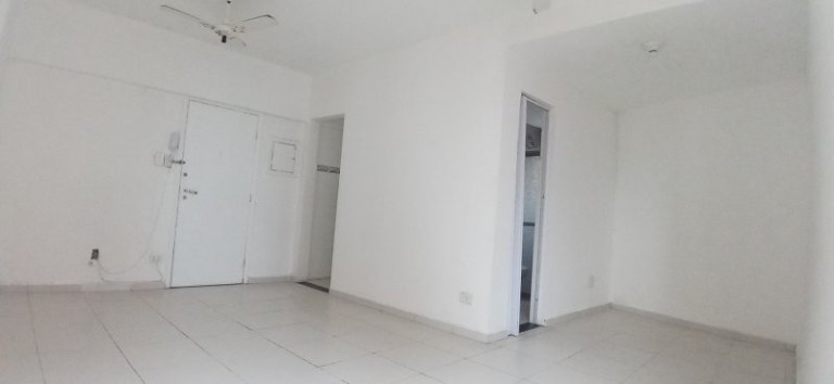 Kitnet com 1 Quarto à Venda, 38 m² em Itararé - São Vicente