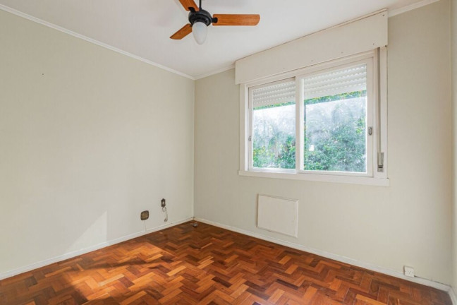 Imagem Imóvel com 2 Quartos à Venda, 76 m² em Petrópolis - Porto Alegre Imagem Imóvel com 2 Quartos à Venda, 76 m² em Petrópolis - Porto Alegre