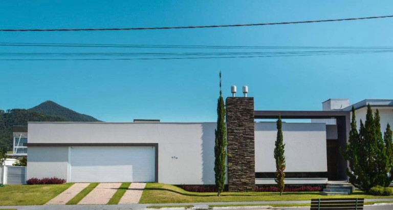 Imagem Casa com 3 Quartos à Venda, 769 m² em Santa Regina - Camboriú Imagem Casa com 3 Quartos à Venda, 769 m² em Santa Regina - Camboriú