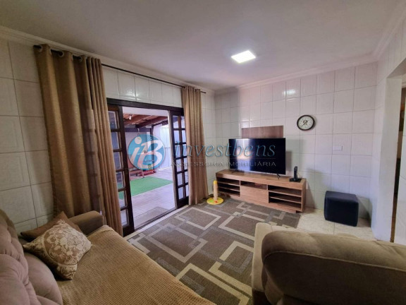 Imagem Casa com 4 Quartos à Venda, 190 m² em Novo Mundo - Curitiba Imagem Casa com 4 Quartos à Venda, 190 m² em Novo Mundo - Curitiba