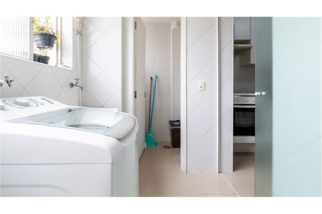 Imagem Apartamento com 3 Quartos à Venda, 89 m² em Moema - São Paulo Imagem Apartamento com 3 Quartos à Venda, 89 m² em Moema - São Paulo