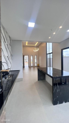 Imagem Casa com 3 Quartos à Venda, 300 m² em Terras Alpha Residencial 2 - Senador Canedo
